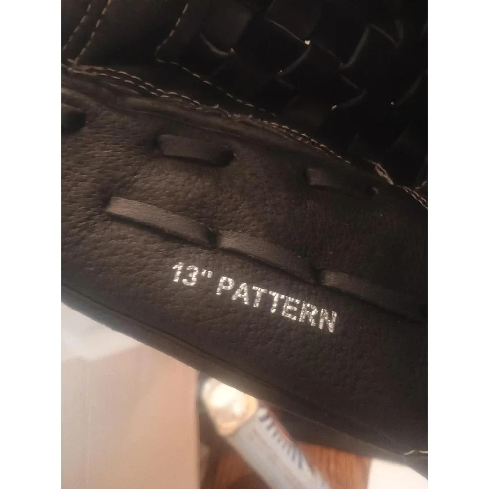 WORTH TITAN Baseball Glove RHT Model J13 Black 13